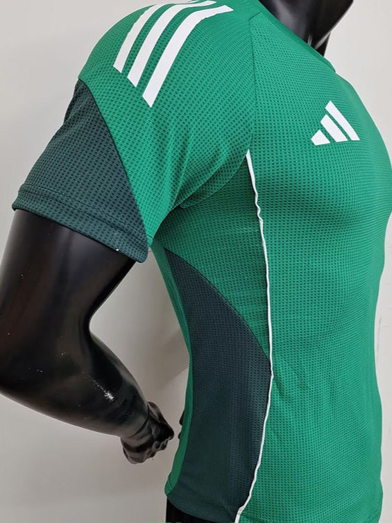 Maillot d'entraînement vert Algérie 25-26, version joueur, n° A38