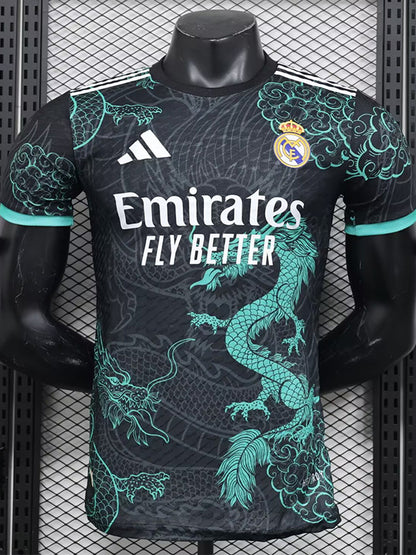 Maillots d'entraînement RMA noir et vert édition spéciale 25-26