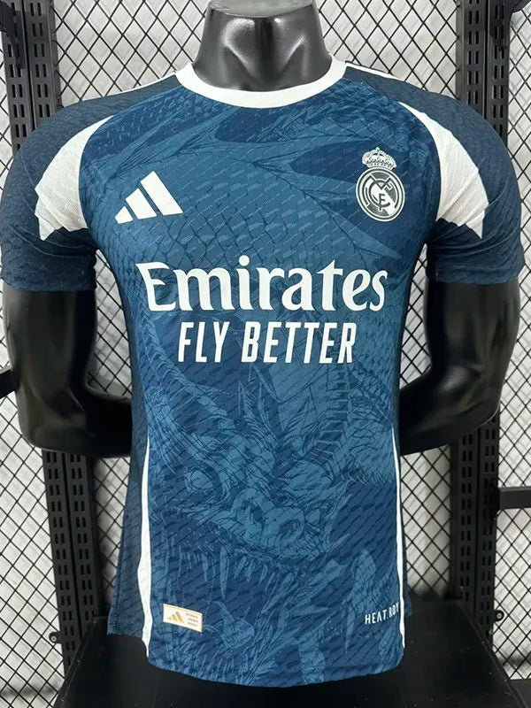 Maillots d'entraînement RMA Lake Blue édition spéciale 25-26