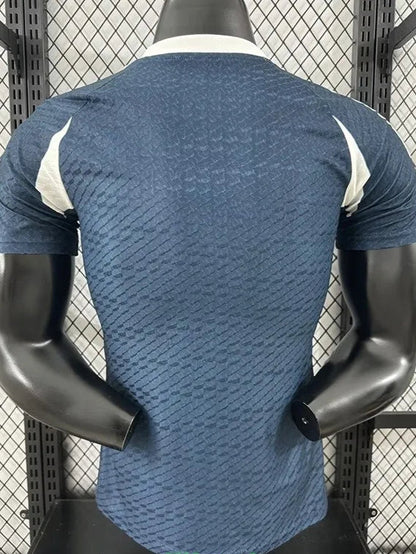 Maillots d'entraînement RMA Lake Blue édition spéciale 25-26