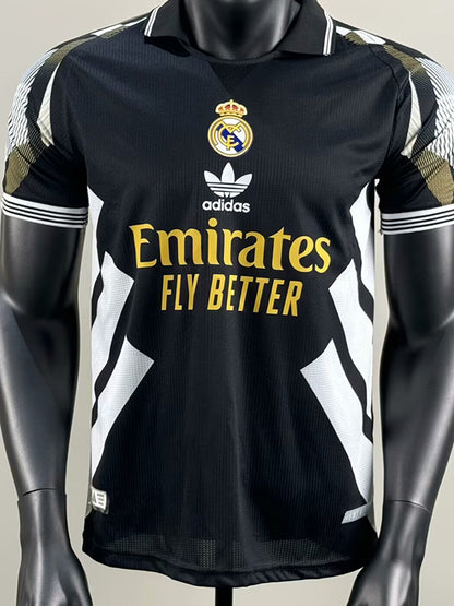 25-26 Chemises d'entraînement RMA Black Special Edition Player Version