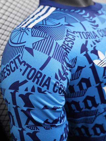Maillot de football bleu édition spéciale ARS 25-26, version joueur