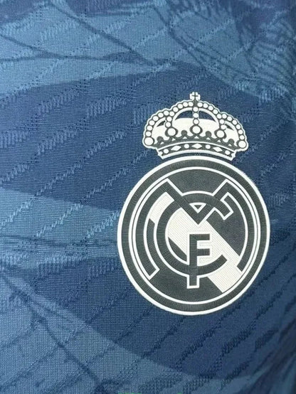 Maillots d'entraînement RMA Lake Blue édition spéciale 25-26