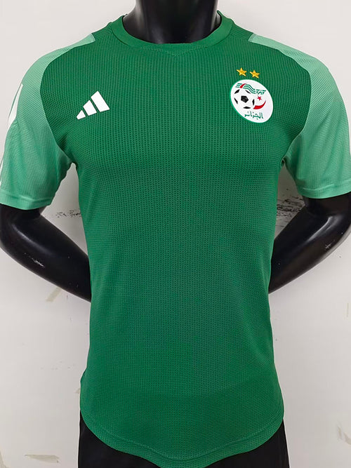 Maillot d'entraînement vert Algérie 25-26, version joueur, n° A38