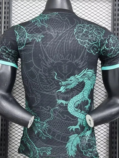 Maillots d'entraînement RMA noir et vert édition spéciale 25-26